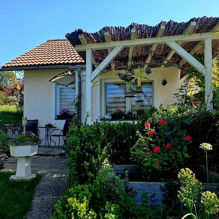 Ferienhaus Kaerntnergmiat Feldkirchen in Kärnten Exterior foto